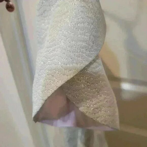 𝅺Girl's Vintage Ice Blue & Silver Acetate Jacquard Satin w Tulip Short Sleeves - Picture 9 of 16